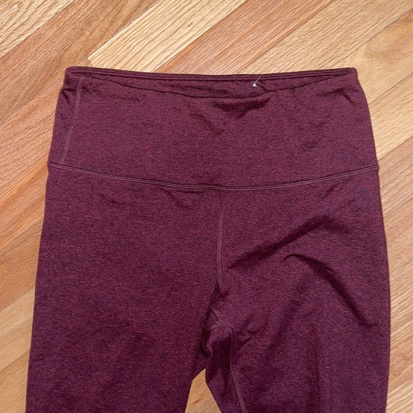 Old Navy Cozecore High Rise Go Dry Heathered Stirrup Leggings - Picture 3 of 6